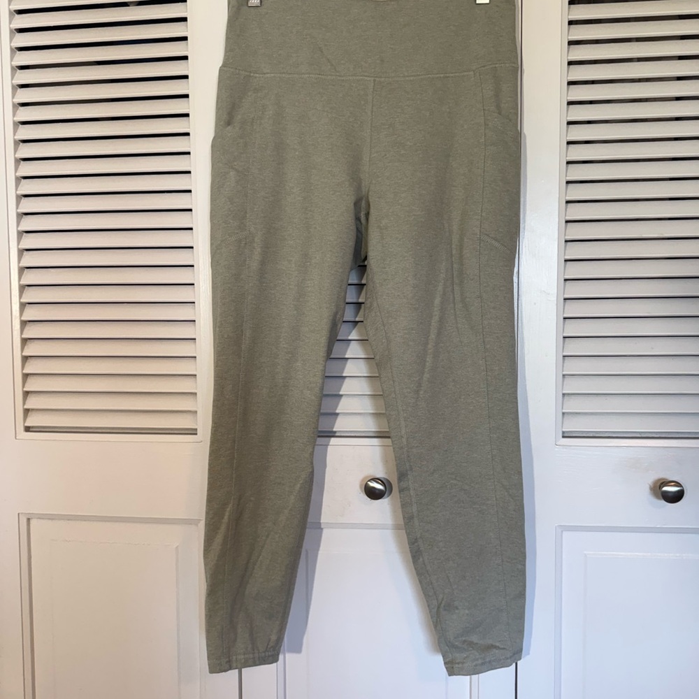 Zobha Heather Balsam Green High-Waisted Leggings